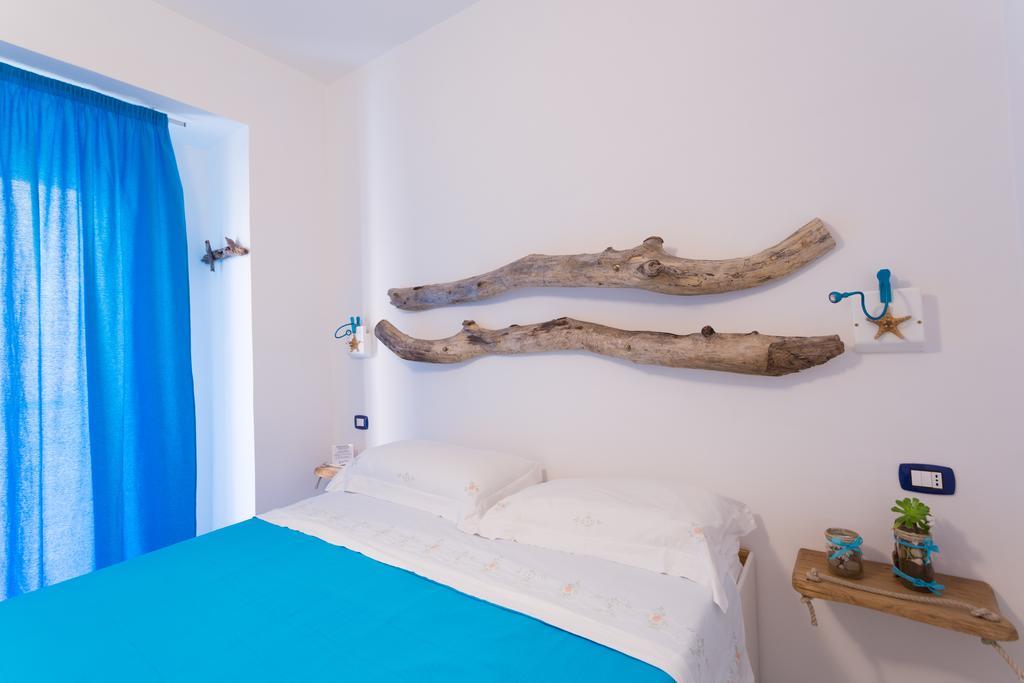 Controvento Rooms Маргерита-ди-Савойя Номер фото