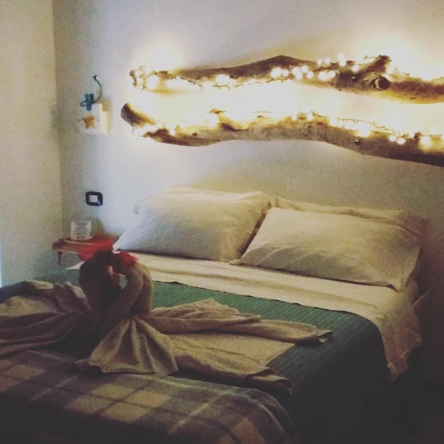 Controvento Rooms Маргерита-ди-Савойя Экстерьер фото